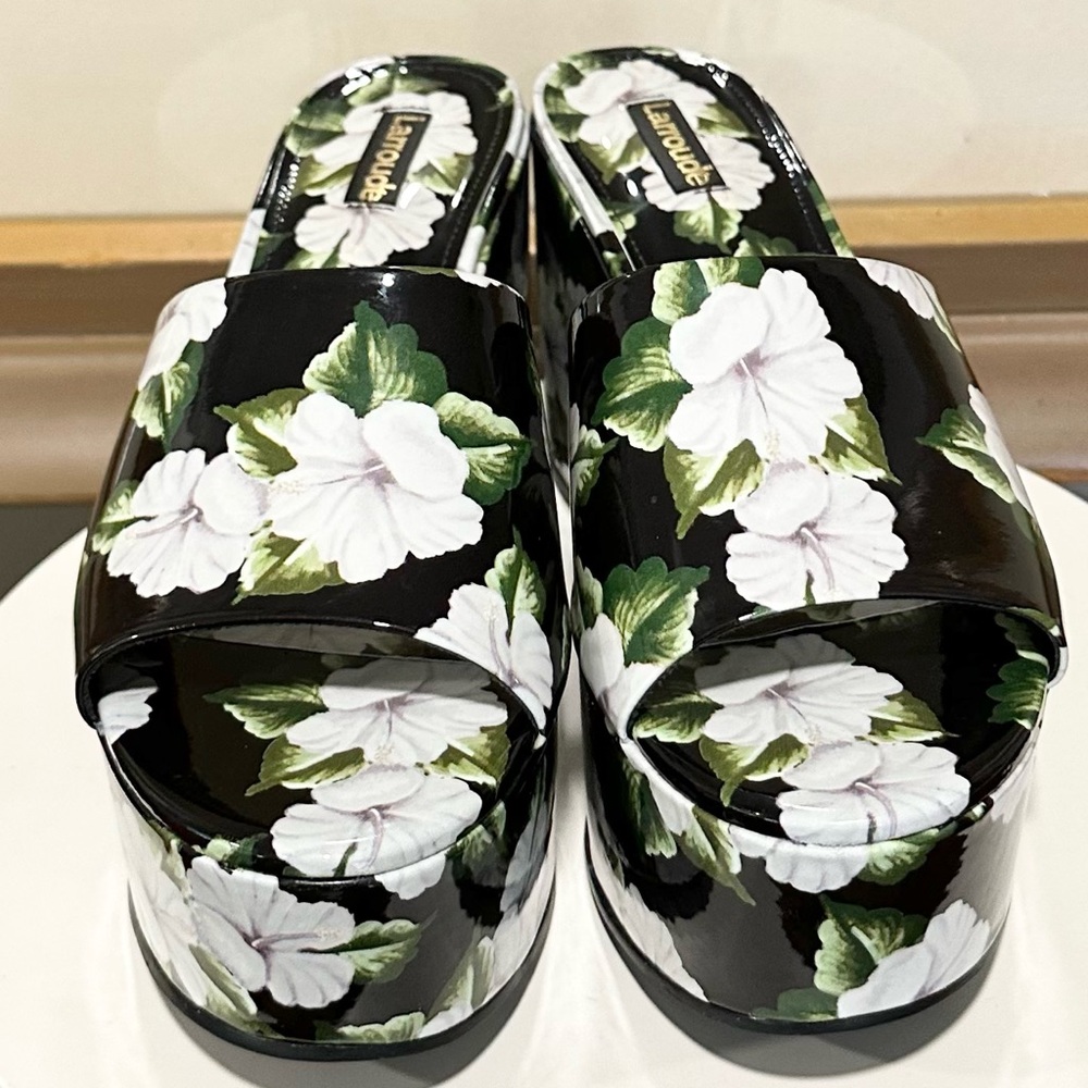 🌹LARROUDE🌹 Miso Platform Sandal In Scarlet Printed Leather Size: 9 - Picture 3 of 7